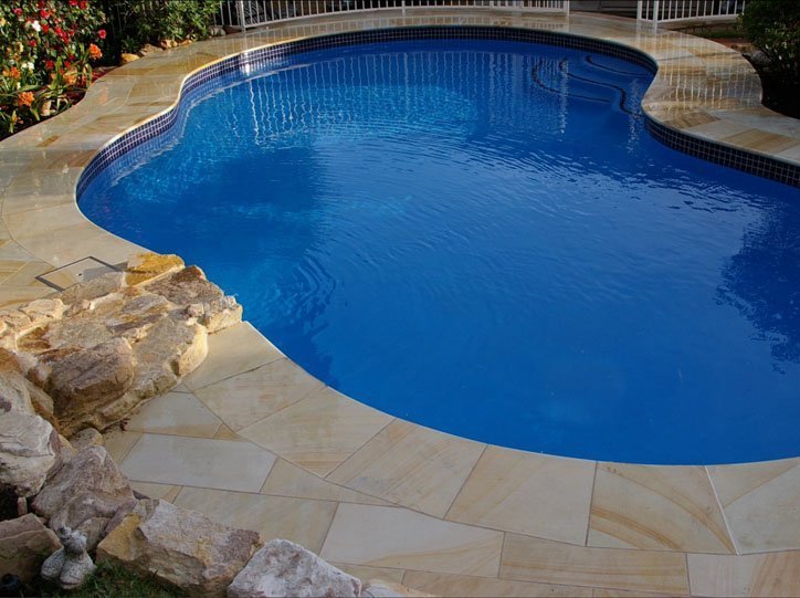 Sealing Pools around Sandstone