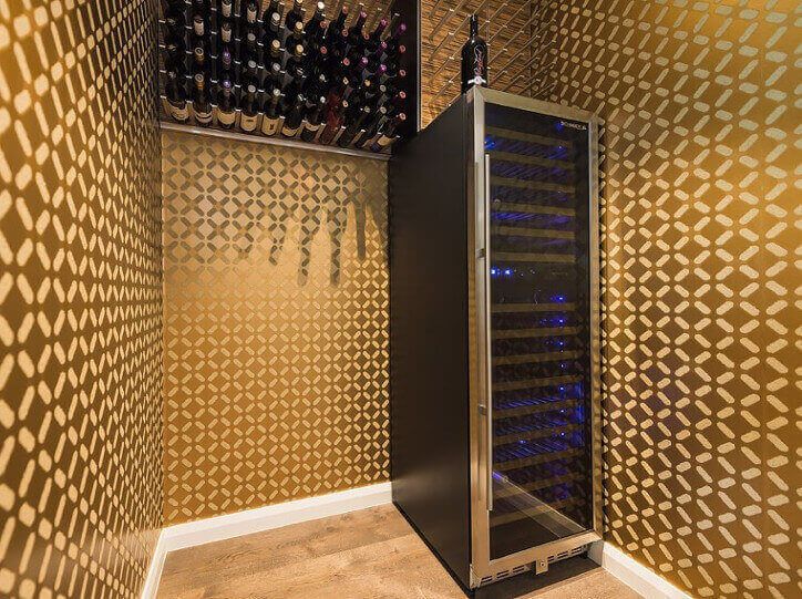 Internal Silicone Wine Cellar